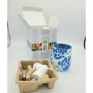 Scentsy Blue Tie Dye Warmer Plug In w/ Bulb Mini Nightlight With Box